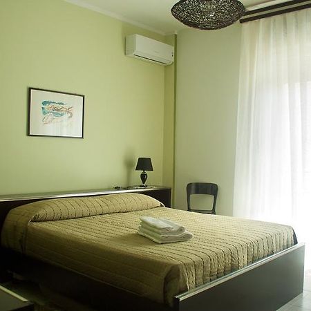 Buona Onda Bed & Breakfast มาร์ซาลา ห้อง รูปภาพ